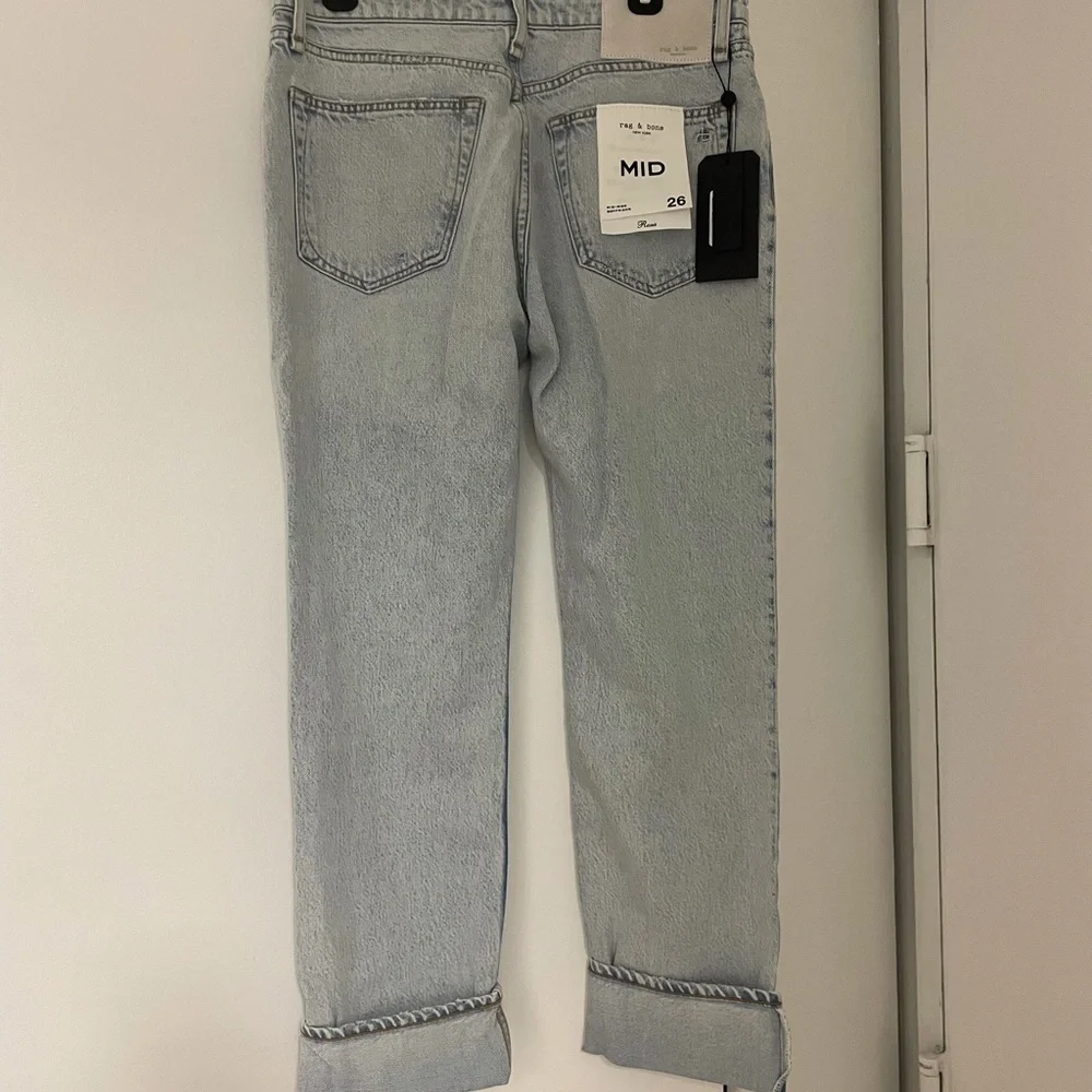 Rag & Bone Rosa Mid Rise- Rochelle- Size 26 - Picture 5 of 6